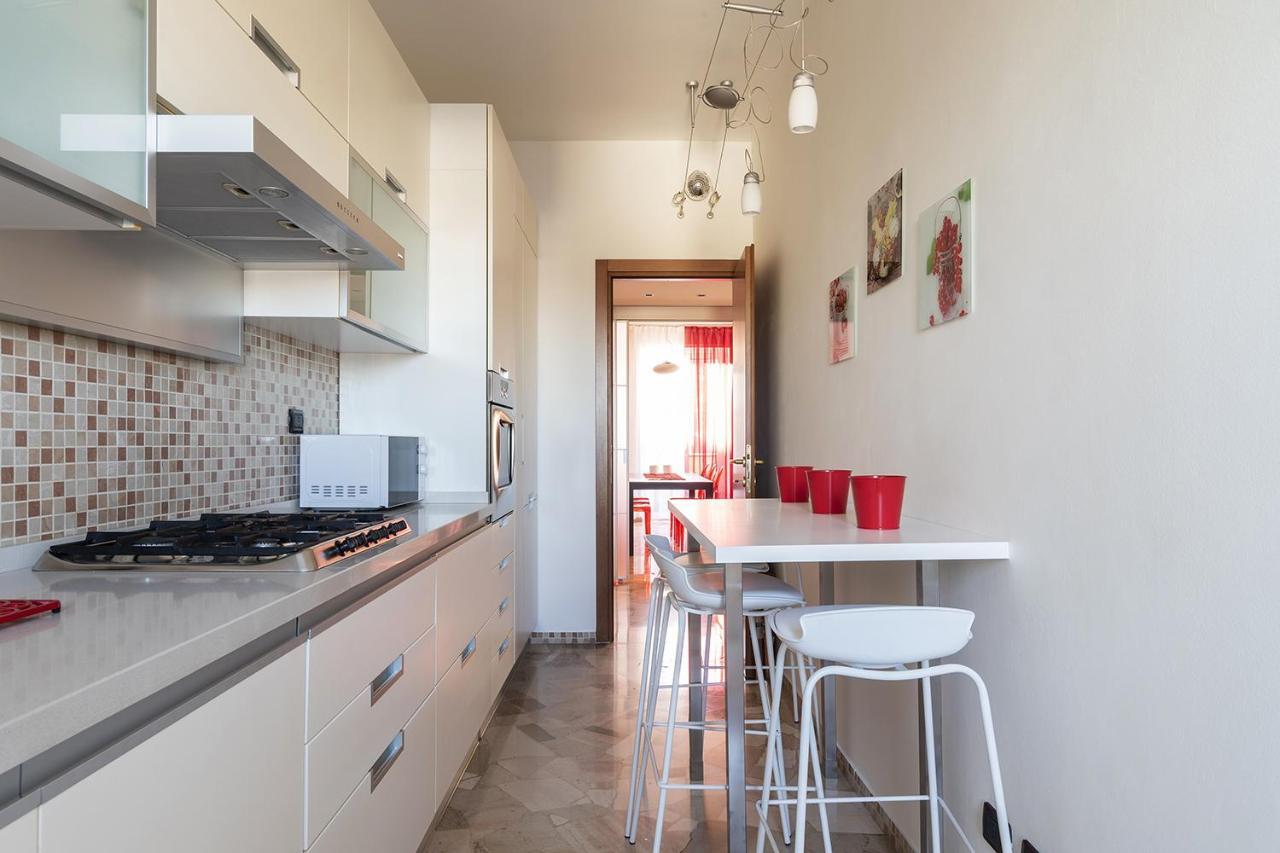 La Casa Di Cri Sul Naviglio Apartamento Milão Exterior foto